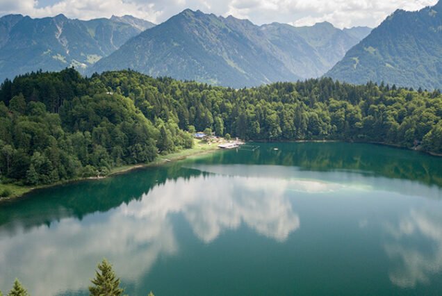 Jordan luxury desert camp experience